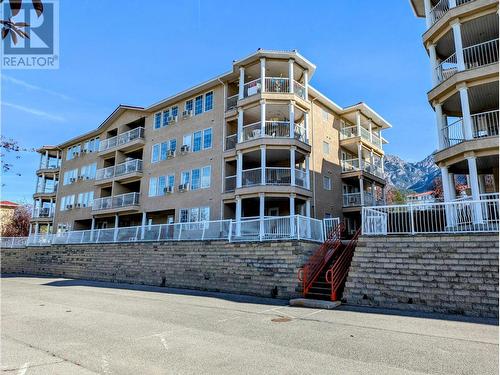 5052 Riverview  Road Unit# 4001A, Fairmont Hot Springs, BC - Outdoor With Facade