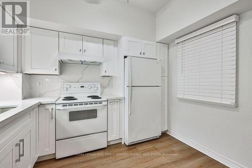 609 - 115 Bonis Avenue, Toronto, ON - Indoor Photo Showing Kitchen