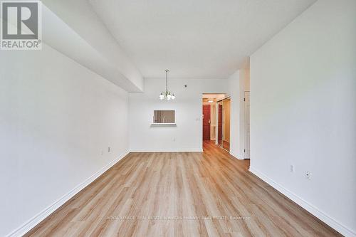 609 - 115 Bonis Avenue, Toronto, ON - Indoor Photo Showing Other Room