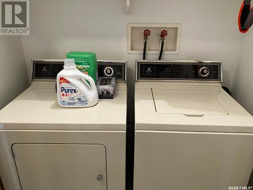 324 5Th Street N, Nipawin, SK - Indoor Photo Showing Laundry Room