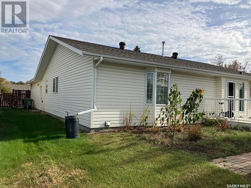 324 5Th Street N, Nipawin, SK - Outdoor With Exterior