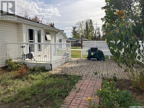 324 5Th Street N, Nipawin, SK - Outdoor With Deck Patio Veranda