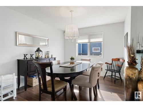 4347 147 St Nw, Edmonton, AB - Indoor Photo Showing Dining Room