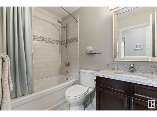 4347 147 St Nw, Edmonton, AB - Indoor Photo Showing Bathroom