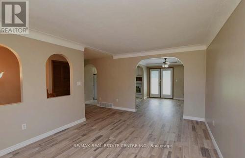 1648 Hwy 56, Hamilton, ON - Indoor Photo Showing Other Room