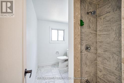 13 Skegby Road N, Brampton, ON - Indoor Photo Showing Bathroom