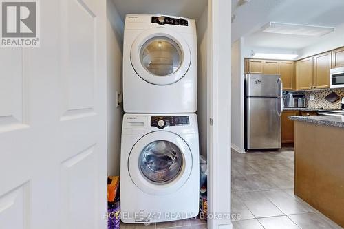 805 - 3 Michael Power Place, Toronto, ON - Indoor Photo Showing Laundry Room