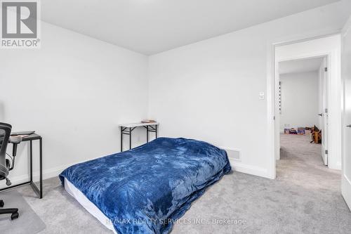 88 Poole Crescent, Middlesex Centre, ON - Indoor Photo Showing Bedroom