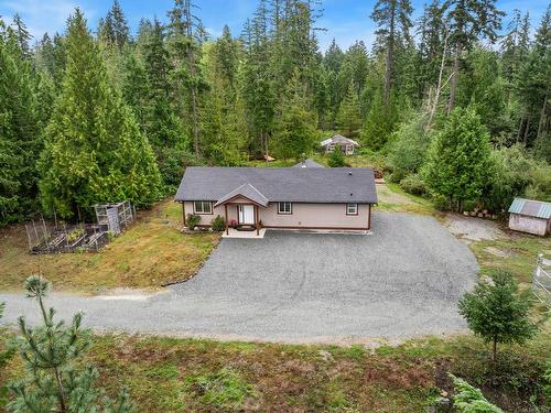 2922 Renfrew Rd, Shawnigan Lake, BC 