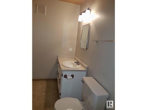 #306 14916 26 St Nw, Edmonton, AB - Indoor Photo Showing Bathroom