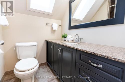 5827 7Th Line, New Tecumseth, ON - Indoor Photo Showing Bathroom