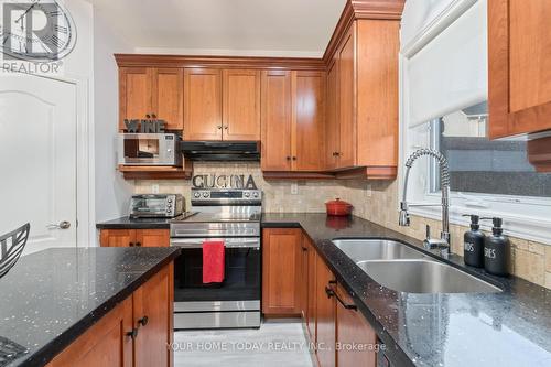 9 Rennie Street, Halton Hills, ON - Indoor Photo Showing Kitchen With Double Sink