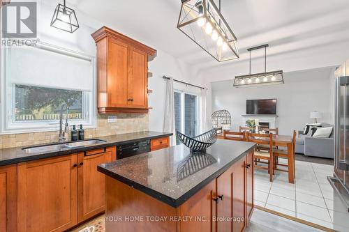 9 Rennie Street, Halton Hills, ON - Indoor Photo Showing Kitchen With Double Sink