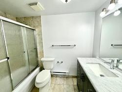 Ensuite bathroom - 