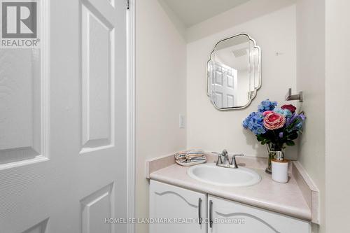 196 Columbia Road, Barrie, ON - Indoor Photo Showing Bathroom