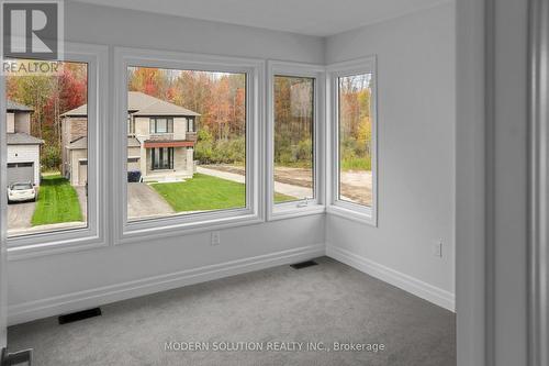 58 Del Ray Crescent, Wasaga Beach, ON - Indoor Photo Showing Other Room