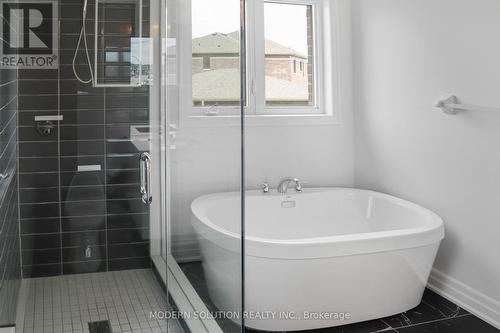 58 Del Ray Crescent, Wasaga Beach, ON - Indoor Photo Showing Bathroom