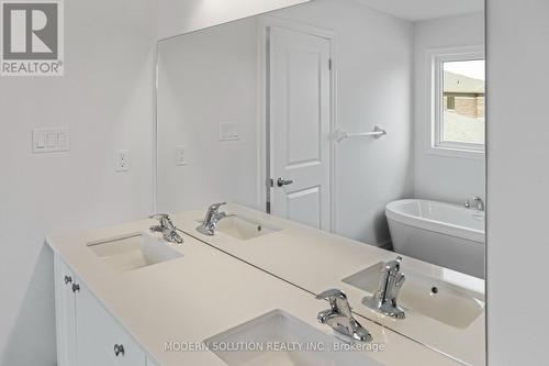 58 Del Ray Crescent, Wasaga Beach, ON - Indoor Photo Showing Bathroom