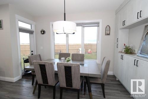 17939 59 St Nw Nw, Edmonton, AB - Indoor Photo Showing Dining Room