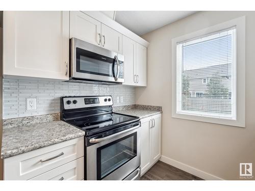 #55 1391 Starling Dr Nw, Edmonton, AB - Indoor Photo Showing Kitchen