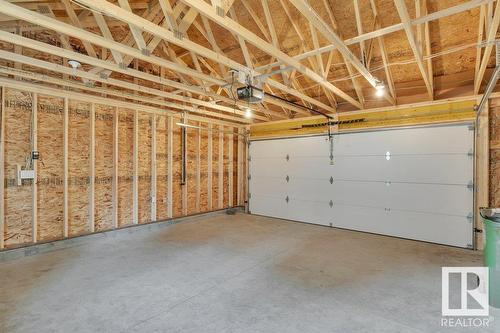 11442 70 St Nw, Edmonton, AB - Indoor Photo Showing Garage