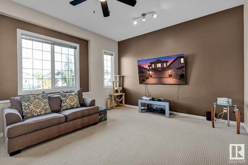 7719 7A Av Sw, Edmonton, AB - Indoor Photo Showing Living Room