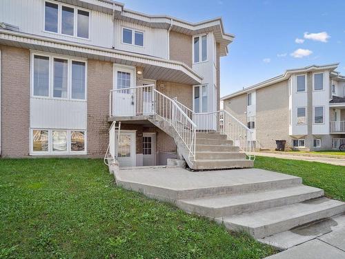 Frontage - 360  - 364 Rue St-Henri, La Prairie, QC - Outdoor With Facade