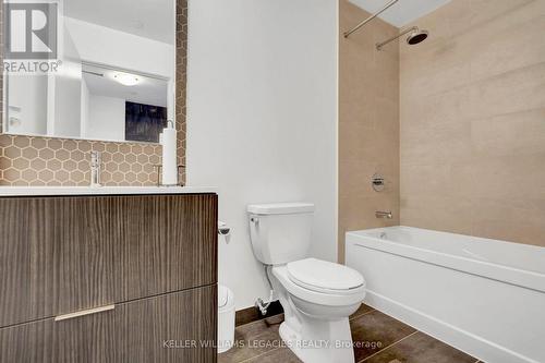 1718 - 2520 Eglinton Avenue W, Mississauga, ON - Indoor Photo Showing Bathroom