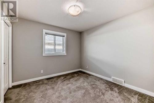 48 Nolanhurst Crescent Nw, Calgary, AB - Indoor Photo Showing Other Room