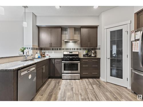 3017 Checknita Wy Sw, Edmonton, AB - Indoor Photo Showing Kitchen With Stainless Steel Kitchen