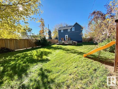 9215 153 St Nw, Edmonton, AB - Outdoor With Backyard