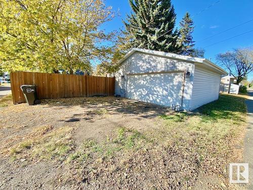 9215 153 St Nw, Edmonton, AB - Outdoor