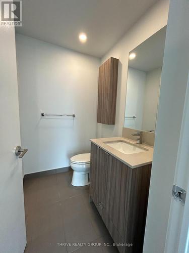 1406 - 4130 Parkside Village Drive, Mississauga (Creditview), ON - Indoor Photo Showing Bathroom