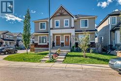 145 Skyview Point Green NE  Calgary, AB T2N 0G7