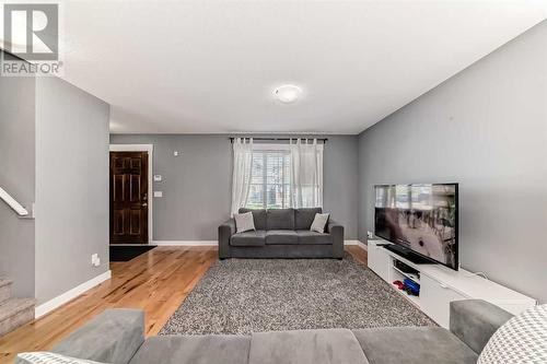 145 Skyview Point Green Ne, Calgary, AB - Indoor Photo Showing Living Room