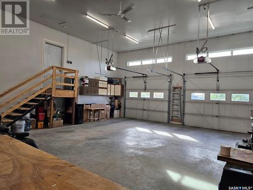 208 2Nd Street E, Frontier, SK - Indoor Photo Showing Garage