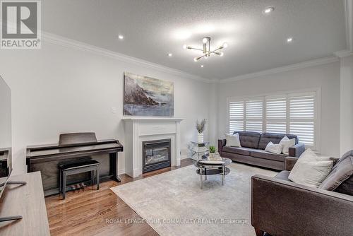 25 Silk Oak Court, Vaughan, ON - Indoor Photo Showing Living Room With Fireplace