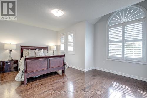 25 Silk Oak Court, Vaughan, ON - Indoor Photo Showing Bedroom