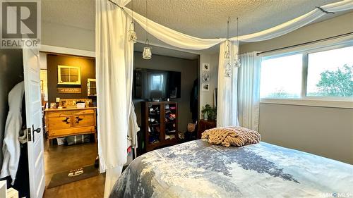 Strongfield Acreage, Loreburn Rm No. 254, SK - Indoor Photo Showing Bedroom