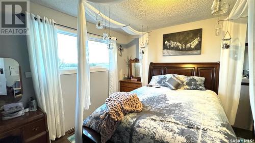 Strongfield Acreage, Loreburn Rm No. 254, SK - Indoor Photo Showing Bedroom