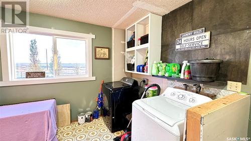 Strongfield Acreage, Loreburn Rm No. 254, SK - Indoor Photo Showing Laundry Room