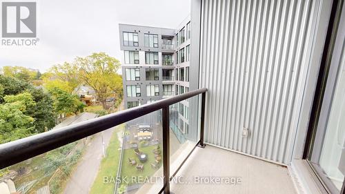 424 - 690 King Street W, Kitchener, ON - Outdoor With Balcony