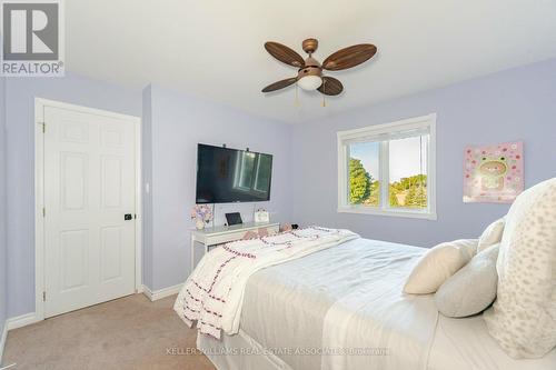 7521 Keenansville Road, New Tecumseth, ON - Indoor Photo Showing Bedroom