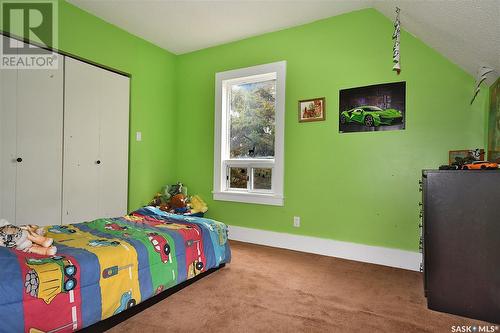 549 19Th Street E, Prince Albert, SK - Indoor Photo Showing Bedroom