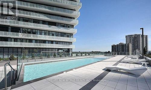 2909 - 3883 Quartz Road, Mississauga, ON - Outdoor With In Ground Pool