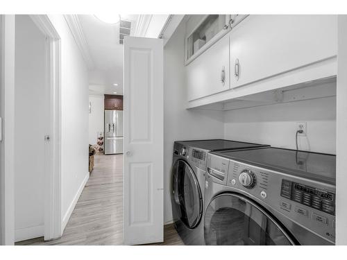 6926 134 Street, Surrey, BC - Indoor Photo Showing Laundry Room