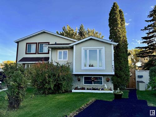 4609 35 Av Nw, Edmonton, AB - Outdoor With Facade