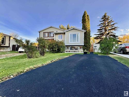 4609 35 Av Nw, Edmonton, AB - Outdoor With Facade