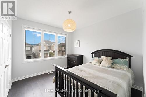 811 Logperch Circle, Ottawa, ON - Indoor Photo Showing Bedroom