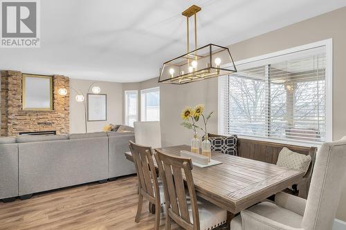 160 Portview Court, Kelowna, BC - Indoor Photo Showing Dining Room